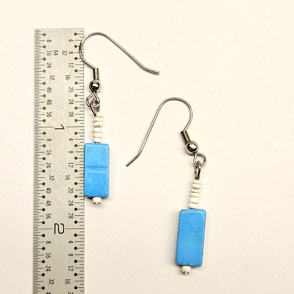 Turquoise Beaded Earrings - Picture 2 of 3